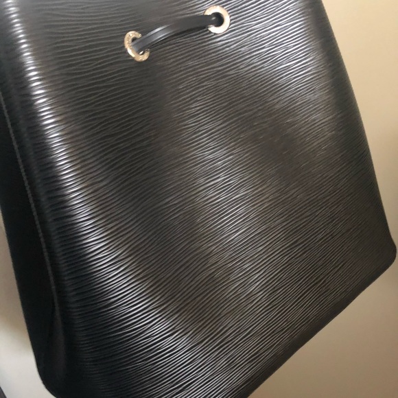 LV NeoNeo MM - Picture 8 of 11